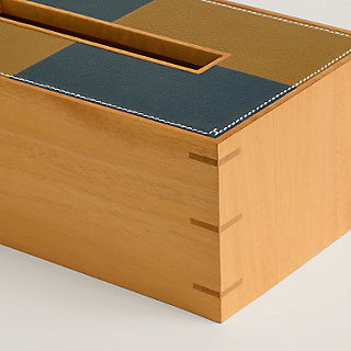 pleiade-en-casaque-tissue-box-